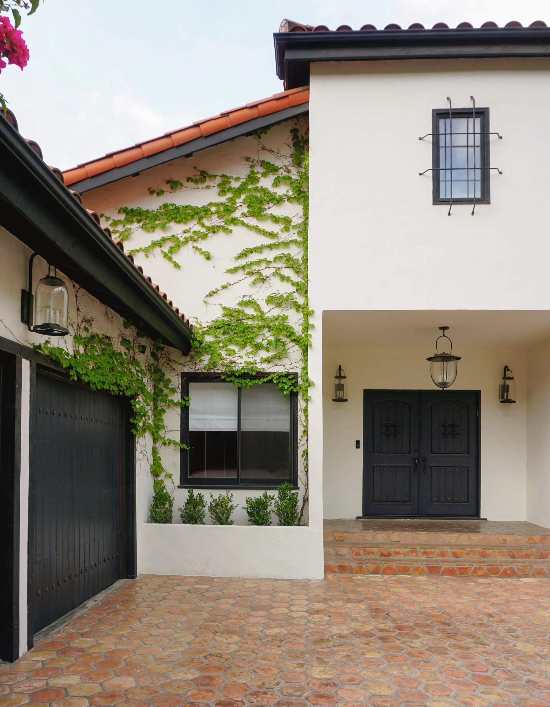 Napa County(3-Lights) - Image 4